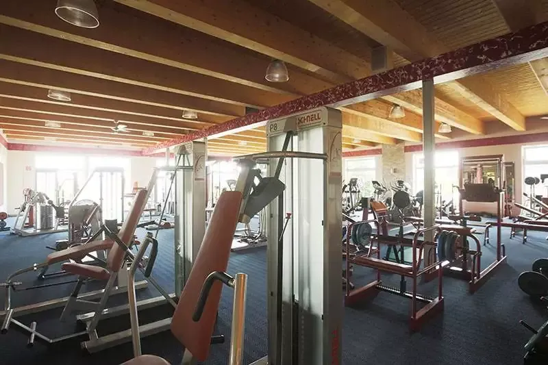 Deltha Fitness Club Ahnatal — träningsstudio i Ahnatal — 3