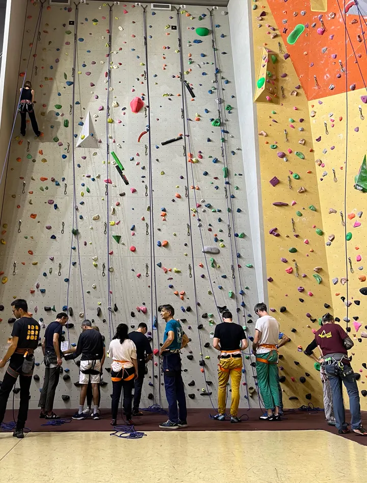 Association Vertical — escalade-studio à Reims — 3