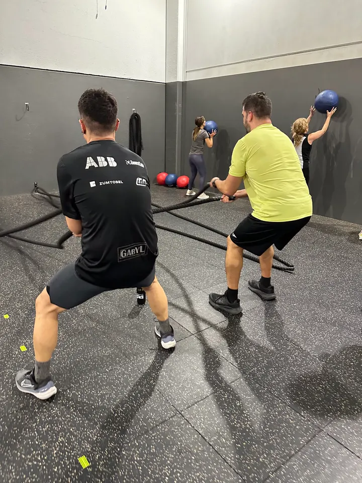SKÖLL | Wellness Sport & Center — estudio de fitness-studio en Tajonar — 5