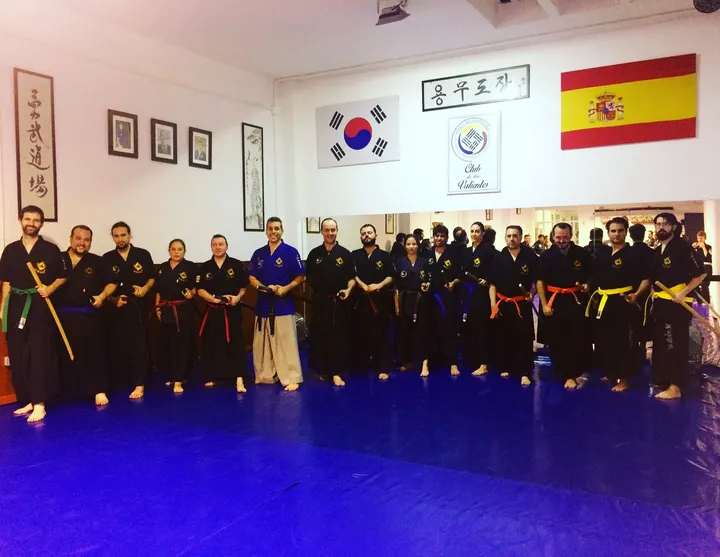 YONG MU DOYANG - EL CLUB DE LOS VALIENTES (Escuela de Artes Marciales) — artes marciales-studio en Sevilla — 5