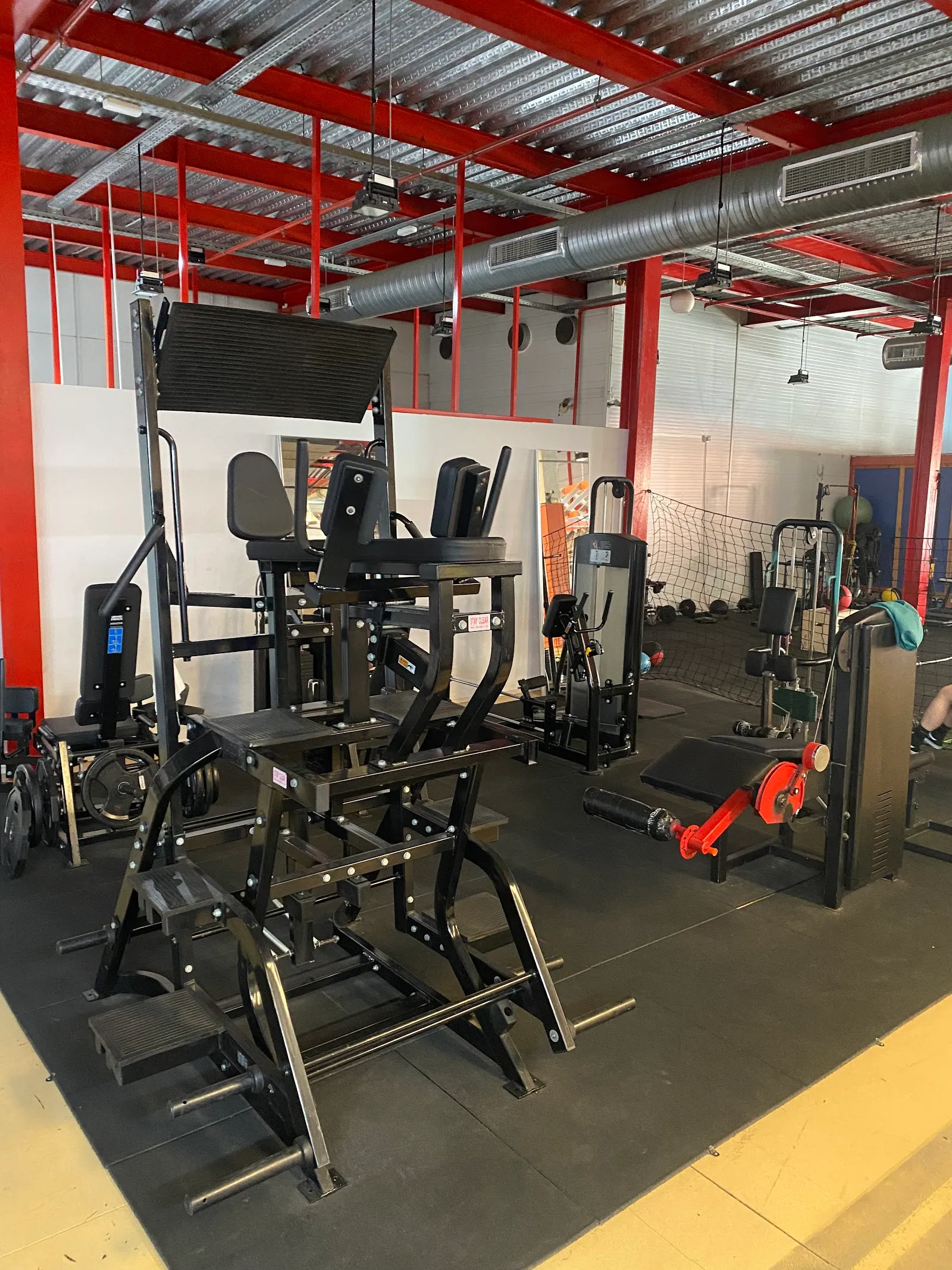 Espartano Gym - Gimnasio Torremolinos — estudio de fitness-studio en Torremolinos — 2
