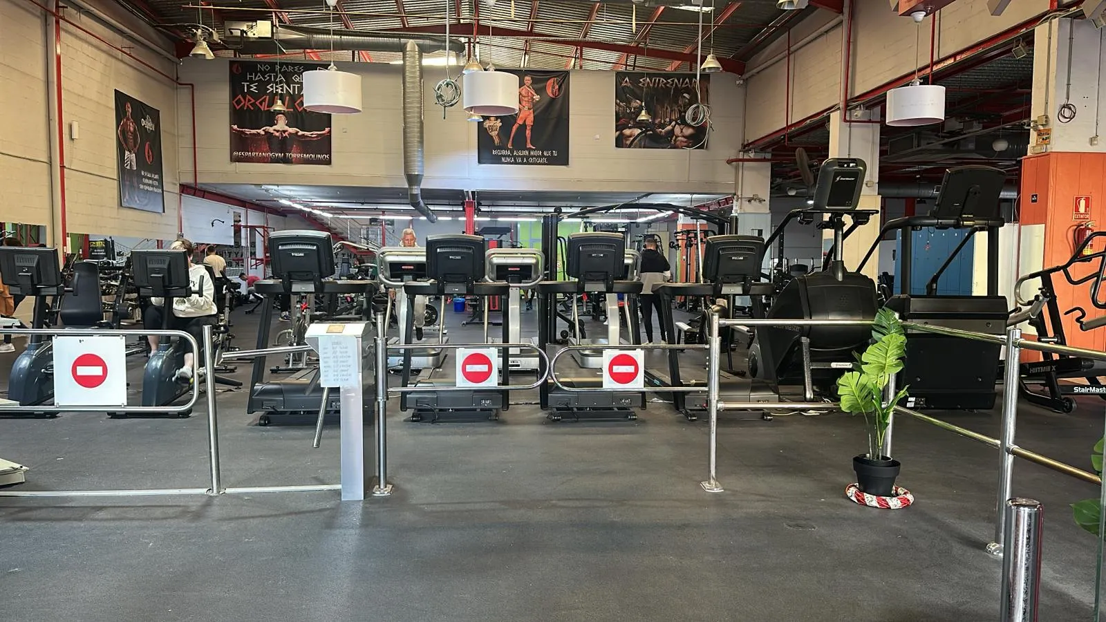 Espartano Gym - Gimnasio Torremolinos — estudio de fitness-studio en Torremolinos — 5