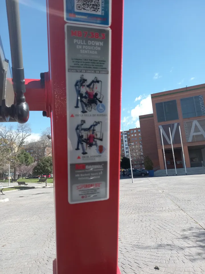 Gimnasio al Aire Libre — fuerza-studio en Alcorcón — 3