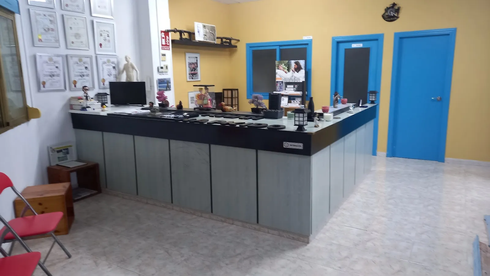Escuela de Artes Marciales Hermanos Jiménez — artes marciales-studio en Alicante — 3