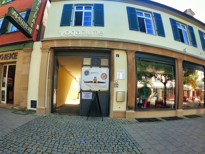 yogablume Yoga und Pilates in Ludwigsburg — yoga-studio in Stuttgart — 5