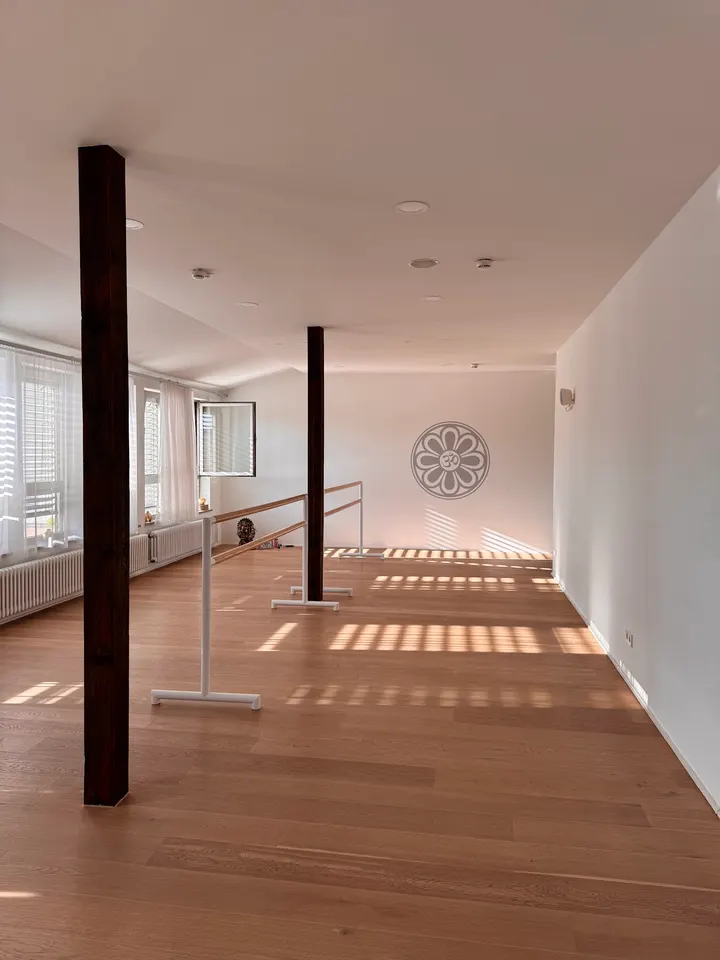 yogablume Yoga und Pilates in Ludwigsburg — Yoga in Ludwigsburg, Stuttgart