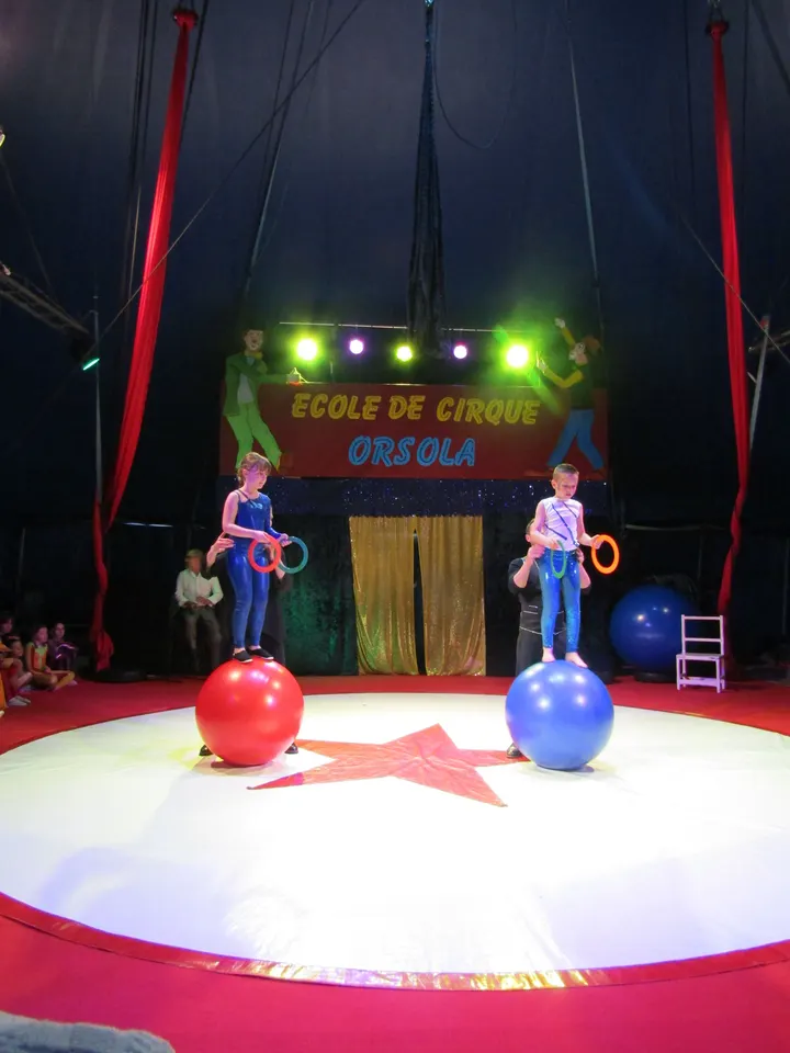 Ecole du Cirque Orsola — arts aériens-studio à Château-Gaillard, Chitenay — 2