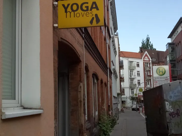 YOGAmoves — Yoga in Ottensen, Hamburg