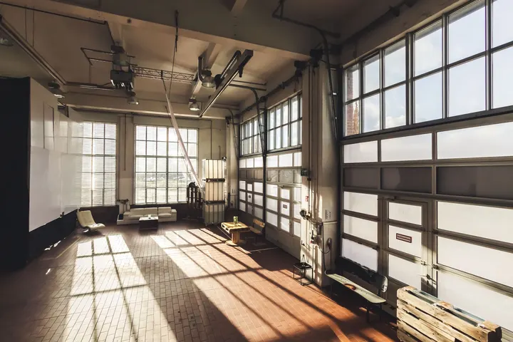 Mevius Tony — aerial-studio in Marzahn, Berlin — 2
