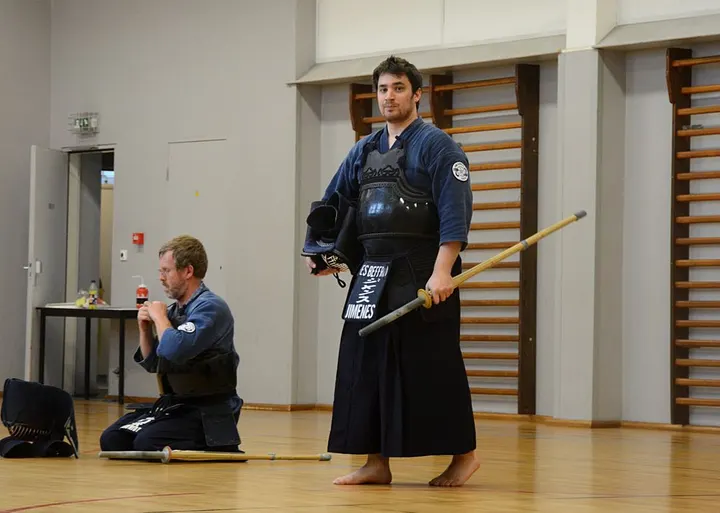 ESB Kendo Gymnase Saint-Exupéry — arts martiaux-studio à Tours — 5