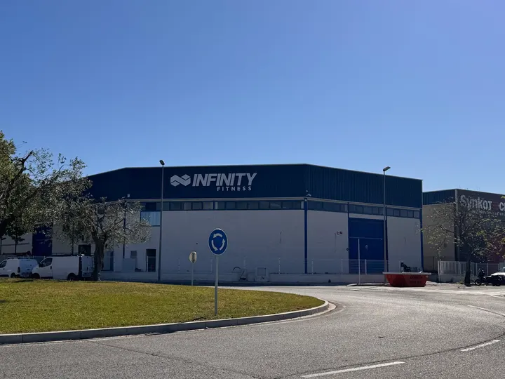 Infinity Fitness — Estudio de fitness en Reus