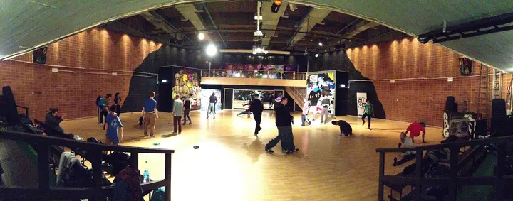 Hip Hop Akademien — dans-studio i Gamlestaden, Göteborg — 3