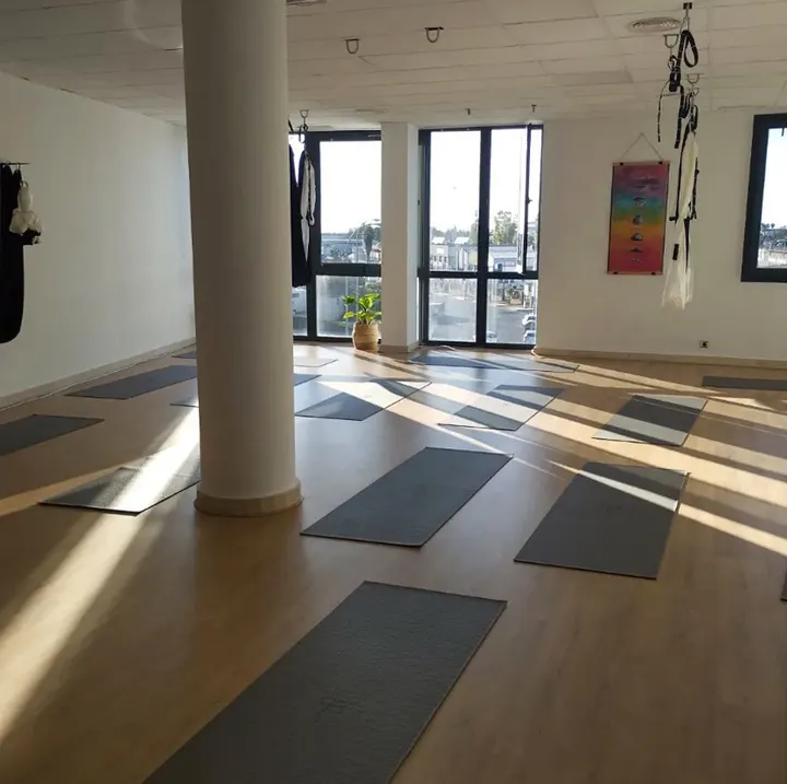 Aura Yoga Estudio — yoga-studio en Sevilla — 3