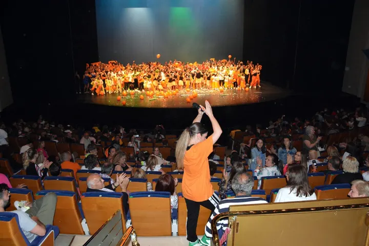 Bendita Locura Academia de baile — baile-studio en Barrio San Miguel, Santander — 3