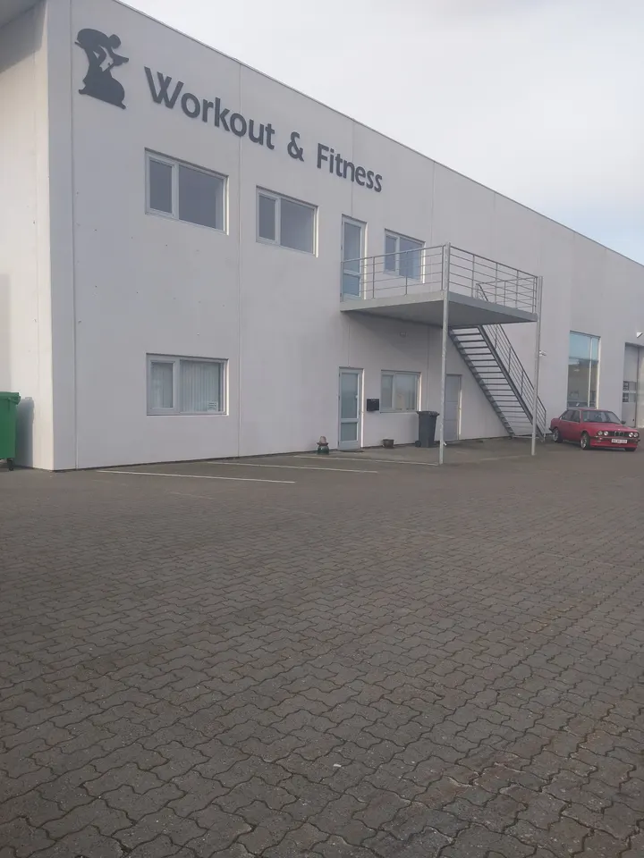 WORKOUT & FITNESS ApS — Træningsstudio i Fredericia