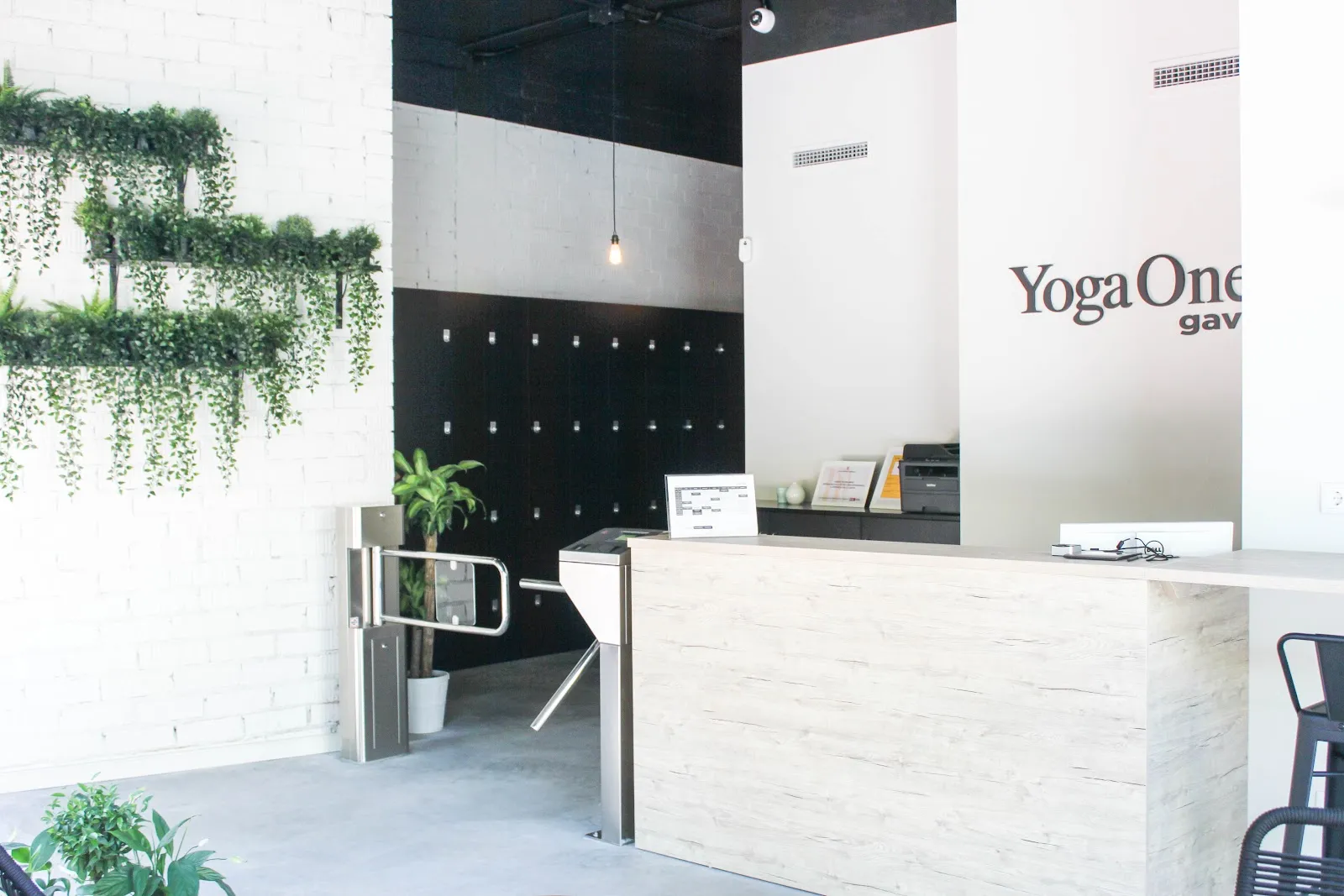 YOGINYA — aerial-studio en Gavà — 3