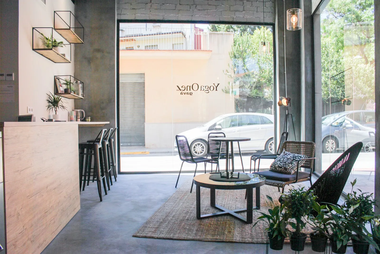 YOGINYA — aerial-studio en Gavà — 3