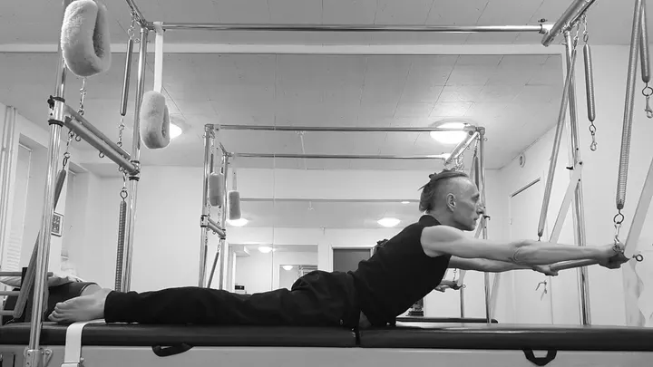 Pilates By Boaz - pilates stockholm — reformer pilates-studio i Östermalm, Stockholm