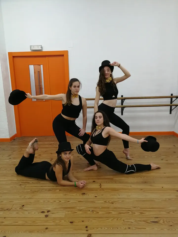 Estudio de Danza Arabesque — baile-studio en Burgos — 3