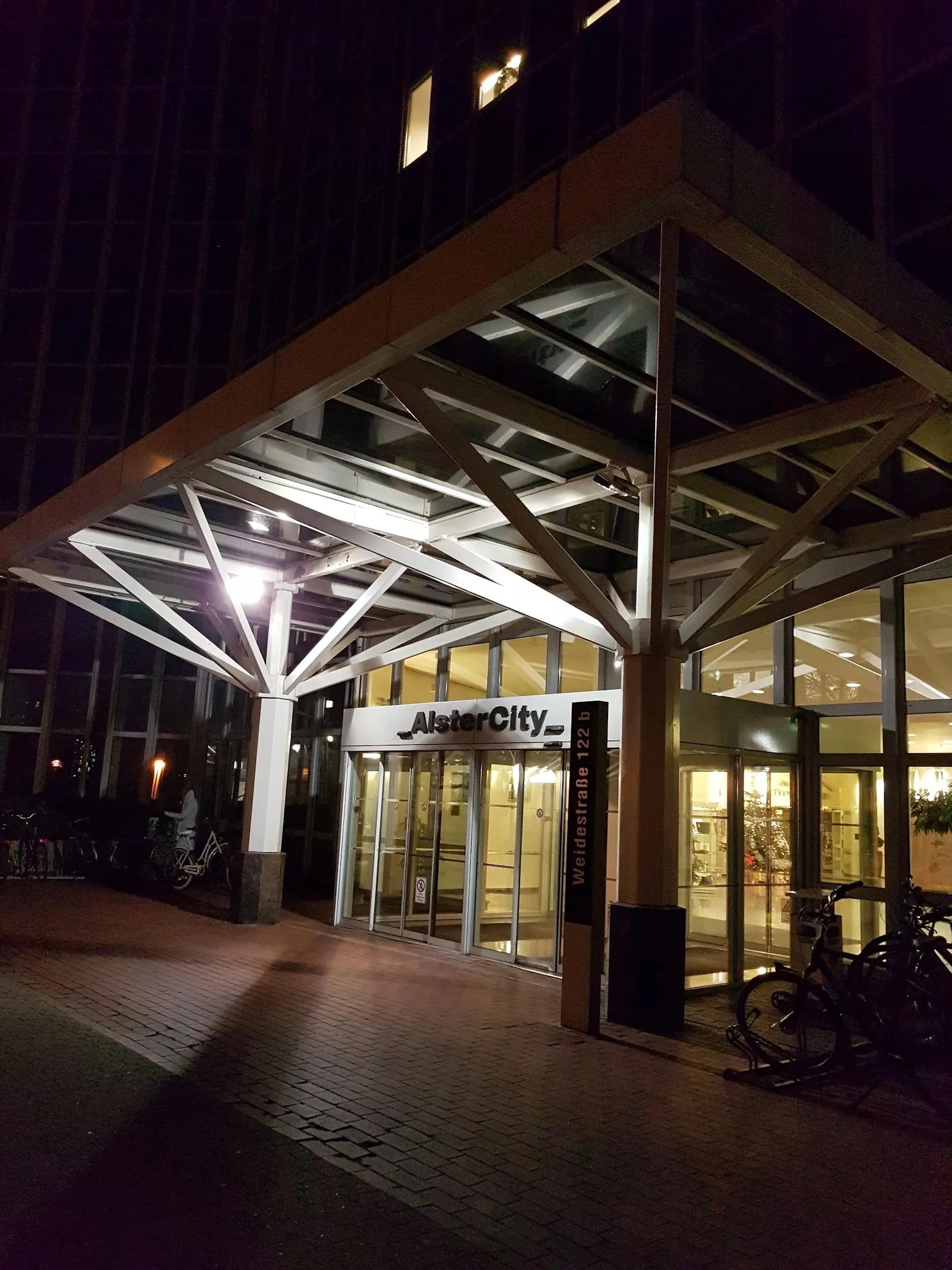 Turnhalle Sport, Fitness, Wellness — pt-studio in Hamburg — 5