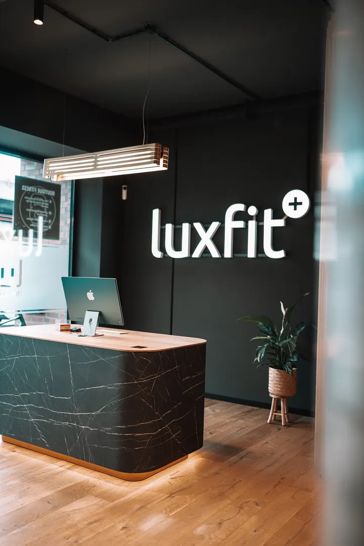 Luxfit Oldenburg — PT-Studio in Bahnhofsviertel, Oldenburg