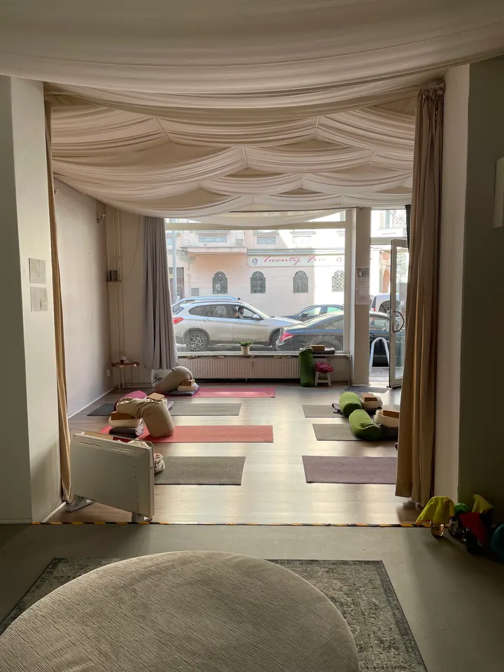 Born Yin Yoga and Wellness — yoga-studio in Berlin — 4