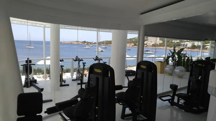 Cotton Fitness Club — Estudio de fitness en Cap Negret, Sant Antoni de Portmany