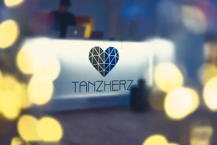 TANZHERZ I ADTV Tanzschule Berlin — tanz-studio in Oberschöneweide, Berlin — 3