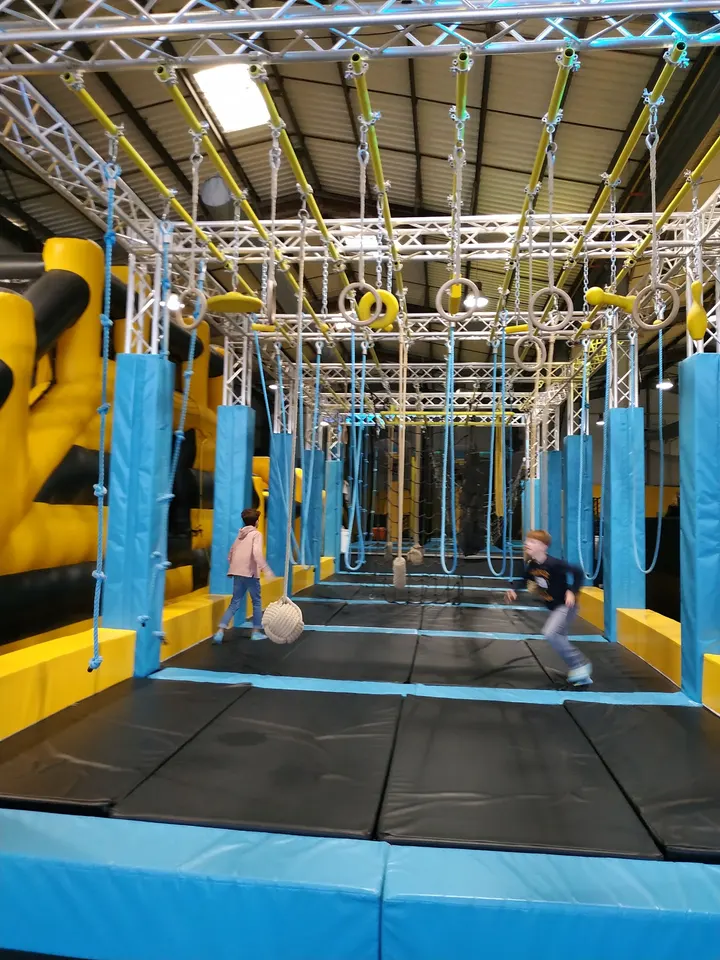 Trampoline Park Le Mans — gymnastique-studio à La Chapelle-Saint-Aubin — 5