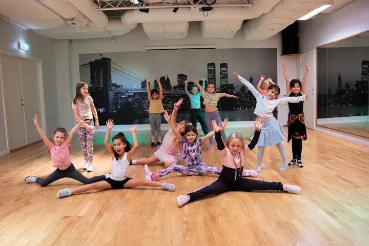 Lazars Dansstudio — Dance in Stampen, Göteborg