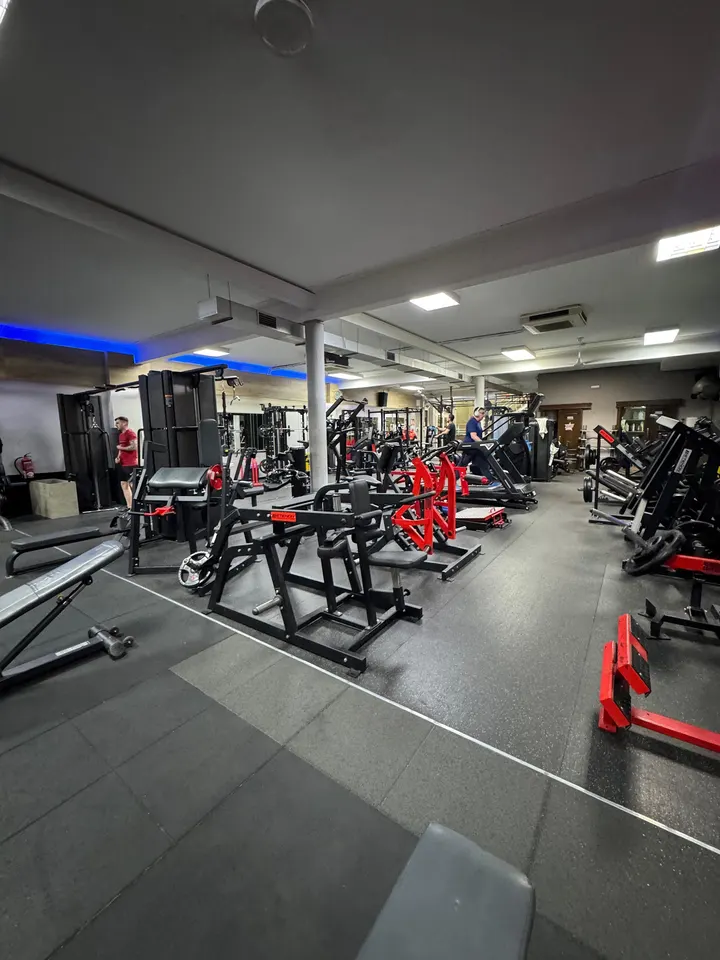 Gimnasio Florida — estudio de fitness-studio en Peligros — 2