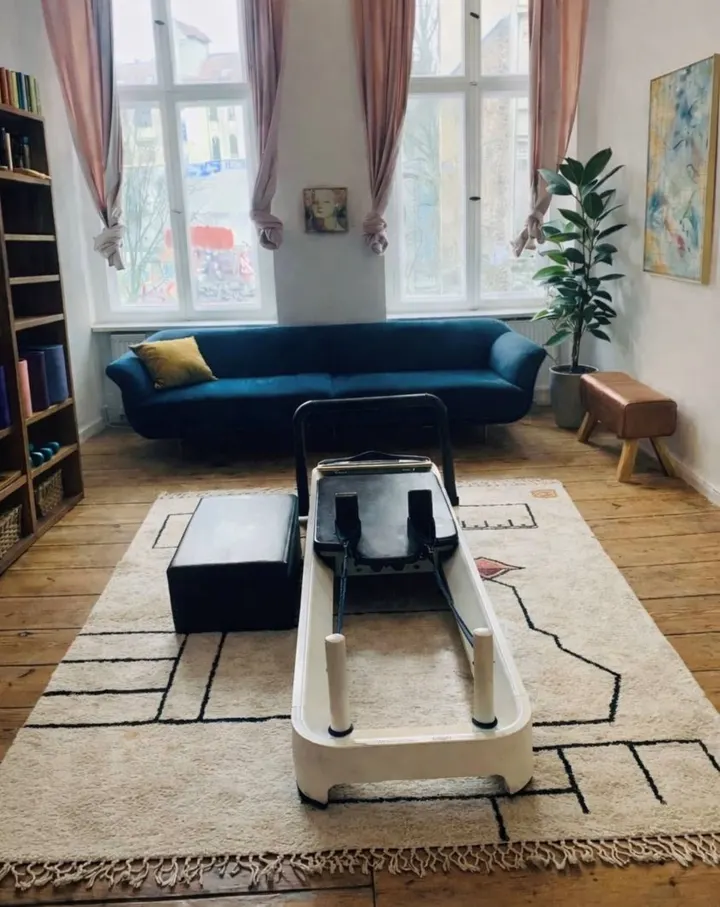 Moving in Small Spaces — Reformer Pilates in Kreuzberg, Berlin