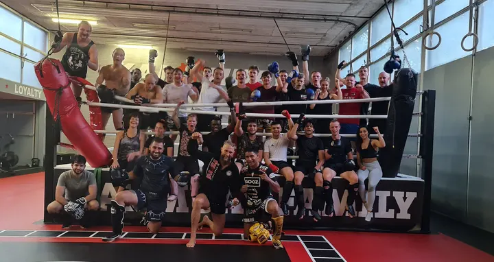 Kickbokschool Kai Muay Family — vechtsport-studio in Bilgaard, Leeuwarden — 2