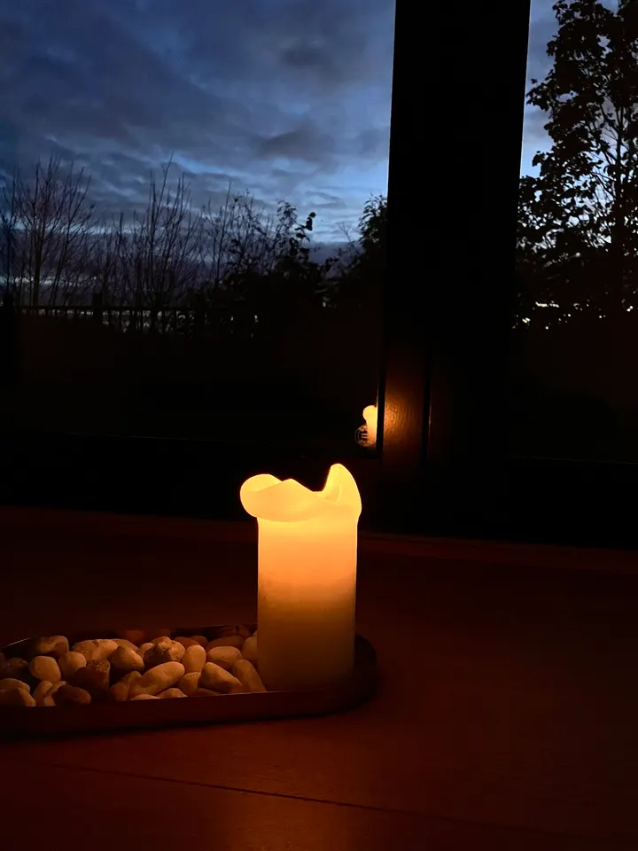 TULA YOGA MARTHE AURORA RUGTVEIT — yoga-studio i Porsgrunn, Skien — 3