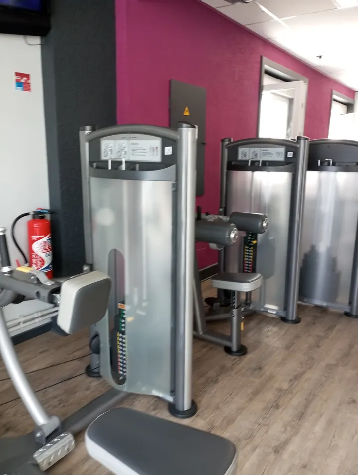 Proxiforme — salle de fitness-studio au Haut du Val, Chaumont — 3