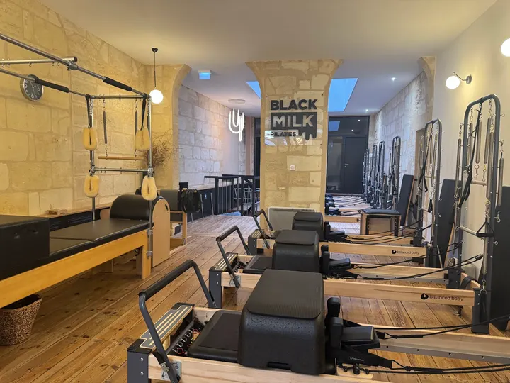 Black Milk Pilates — Pilates à Bordeaux Centre, Bordeaux
