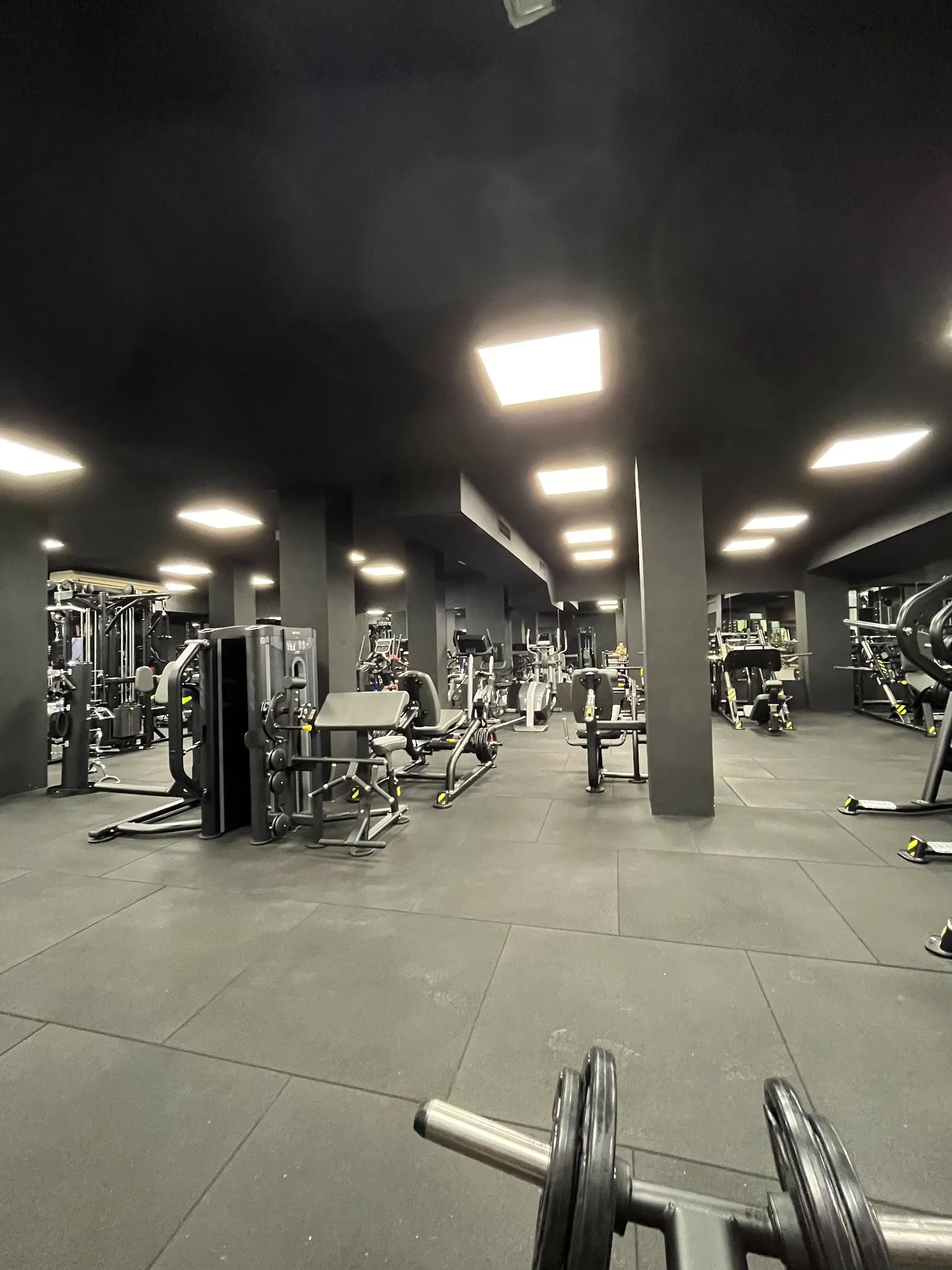 Unifit Verse Málaga Gimnasio Fitness Centre — estudio de fitness-studio en Málaga — 3
