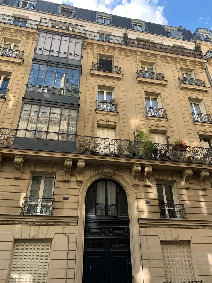Yoga Sunshine Paris 18e Arrondissement — Yoga à Paris 18e Arrondissement, Paris