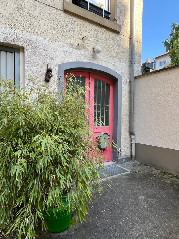 Yoga im Hinterhaus — yoga-studio in Westend / Bleichstraße, Wiesbaden — 3