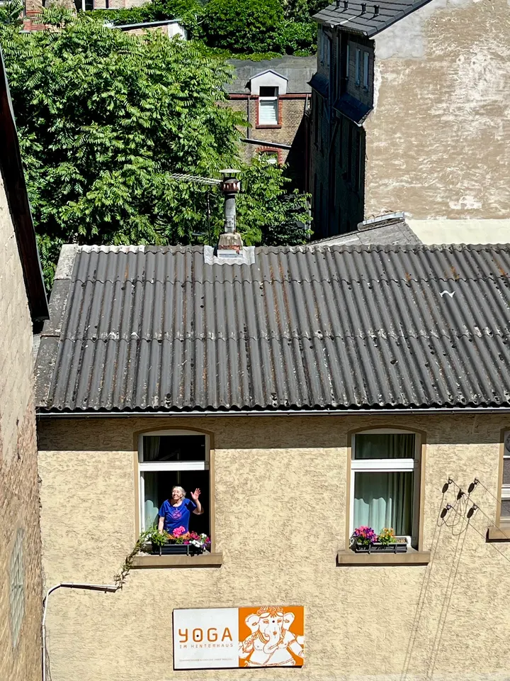 Yoga im Hinterhaus — yoga-studio in Wiesbaden — 3