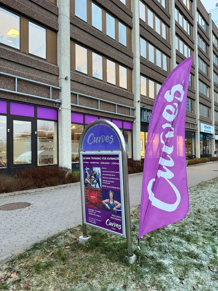 Curves Upplands Väsby — Träningsstudio i Upplands Väsby