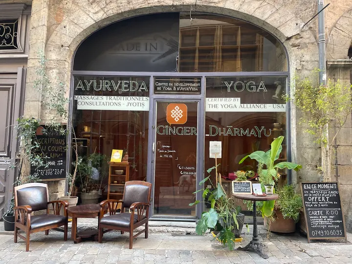 GINGER DHARMAYU — yoga-studio à Lyon — 5