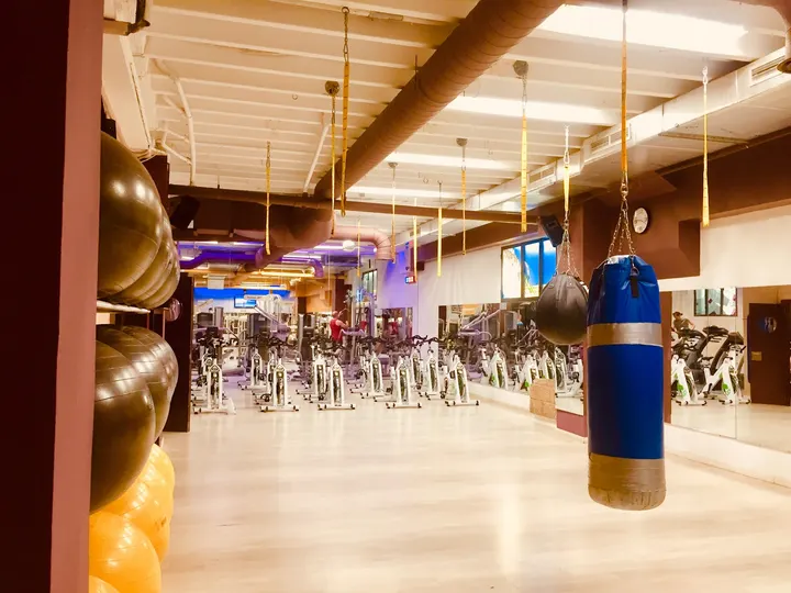 Gimnasio En Forma — estudio de fitness-studio en León — 4