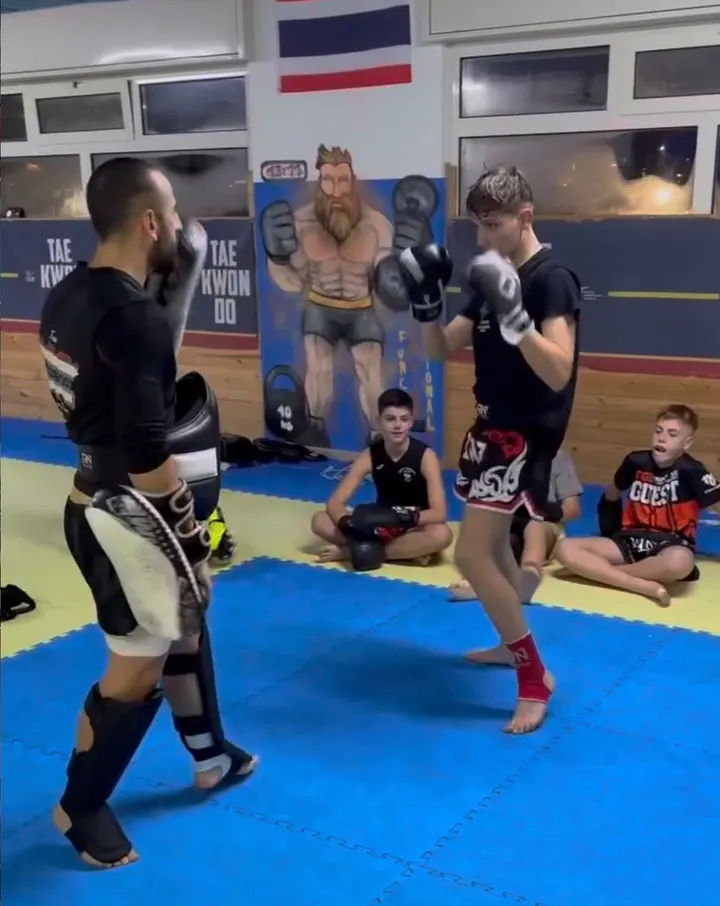 Brotherhood Team Muay Thai — muay thai-studio a San Girolamo, Bari — 2