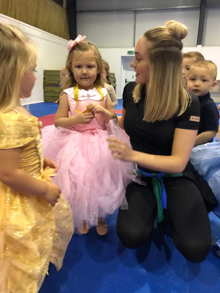 AJ Dance Centre — Fitness Studio in Woodlands, Falkirk