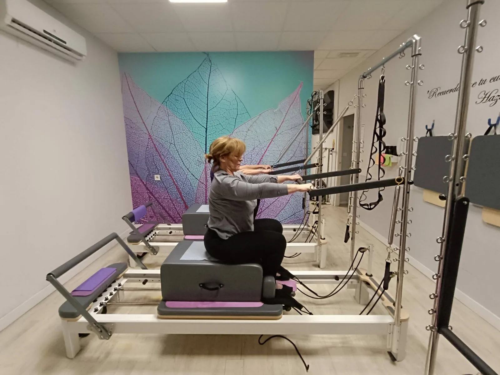 Nos Studio Pilates en Granada | Centro de Pilates para tu Bienestar — pilates-studio i Cervantes, Granada — bild 2