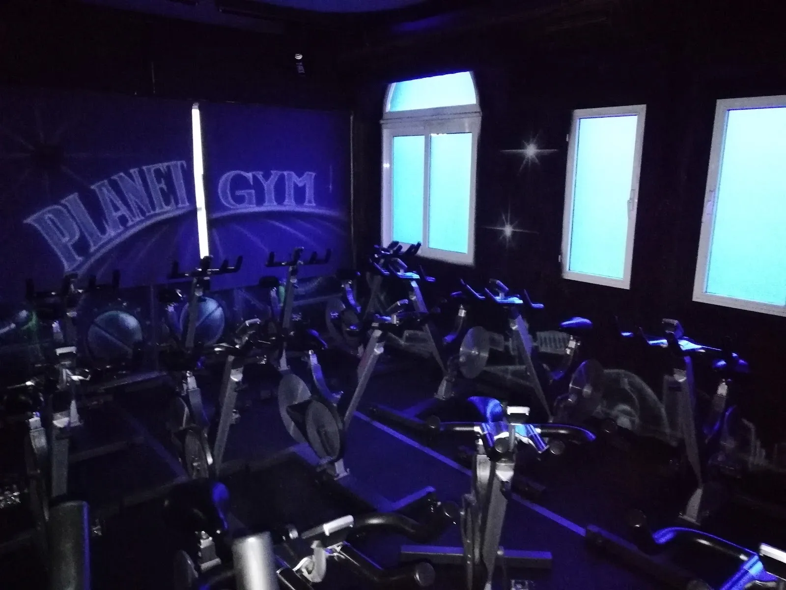 Planet Gym — estudio de fitness-studio en Las Galletas — 2