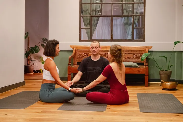 OM SHIVA - Yoga & Culture — yoga-studio in Prenzlauer Berg, Berlin — 3