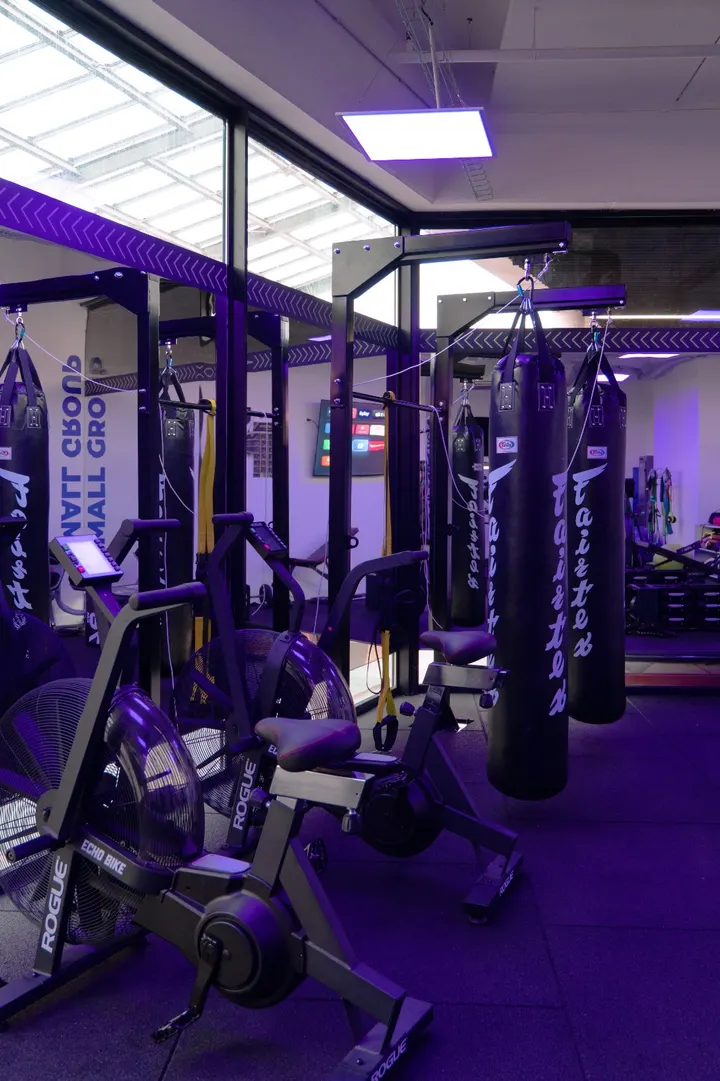 XpressFit — salle de fitness-studio aux Clayes-sous-Bois — 4