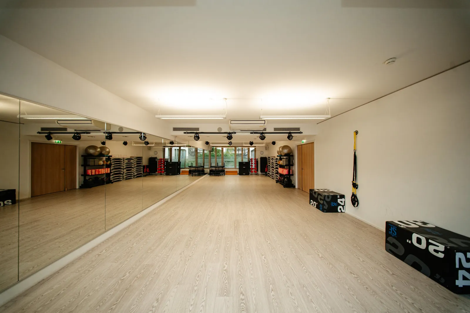 Jonny M. Club Women Marienplatz — träningsstudio i Stuttgart — 4